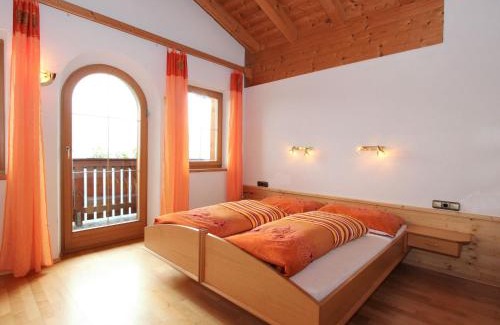 Gattererberg Apartment | Cozy Apartment Hansjörg-4 with Fireplace & Family-Friendly Vibes