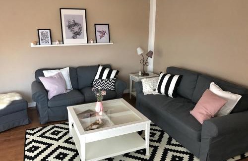 Cochem Bed & Breakfast | Oceanfront Retreat at Apartment Happy Mosel - Rated 9.3/10