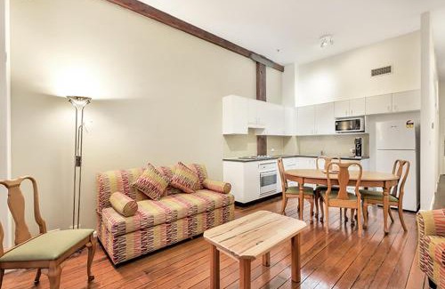 Pyrmont Apartment | Relaxing Harborside Retreat with Pool and Hot Tub Access