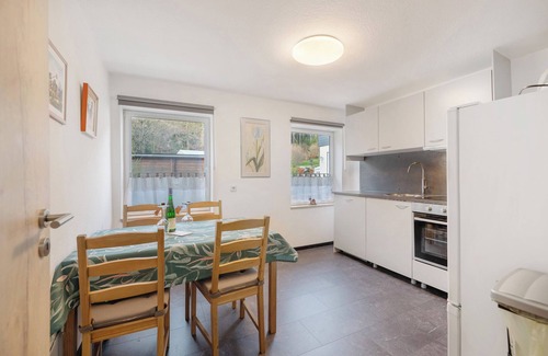 Monzelfeld Apartment | Apartment 'Haus Annenberg' with Shared Terrace, Shared Garden and Wi-Fi