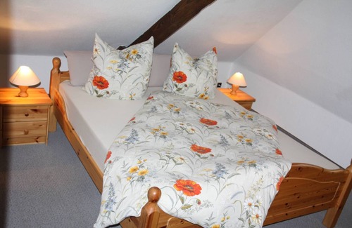 Gruenau Apartment | Oceanfront Apartment 'Haus Cürsgen' with Wi-Fi & Spa