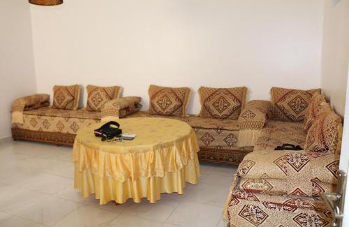 Nador Apartment | Cozy Apartment Hay Arrid Nador with Ocean View Amenities