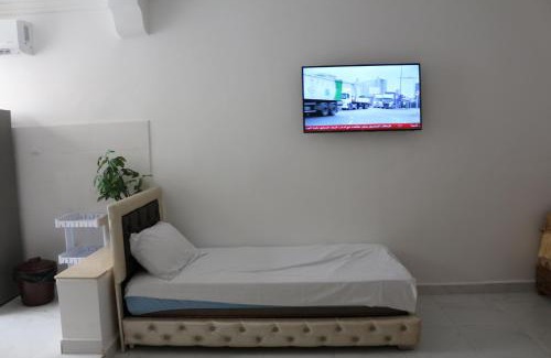 Nador Apartment | Cozy Apartment Hay Arrid Nador with Ocean View Amenities