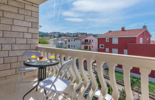 Strozanac Apartment | Family-Friendly Retreat at Apartment Heaven - Rated 9.3/10