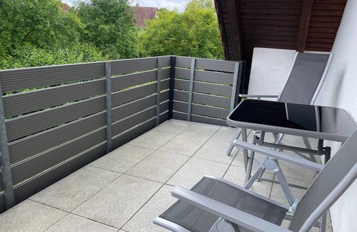 Weiterndorf Apartment | Apartment 'Heilsbronn' with Balcony and Wi-Fi