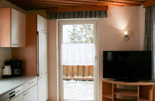 Tobadill Apartment | Pet & Child Friendly Apartment Helga - Guest Rated 9.1/10