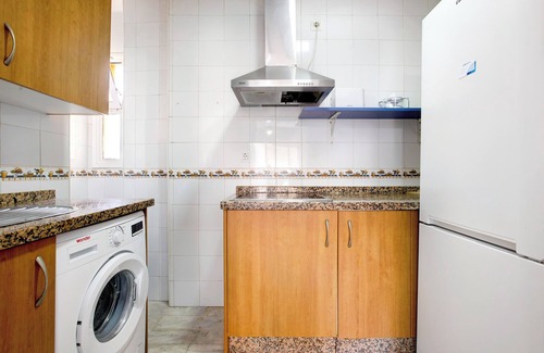 Carretera de Cadiz Apartment | Cozy Apartment 'Heroes De Sostoa 3' with Private Terrace