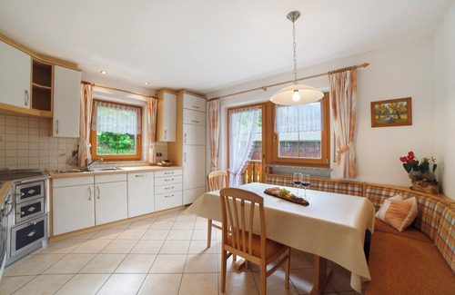 Moso in Passiria Apartment | Apartment 'Hienerhof' with Mountain View, Private Terrace and Wi-Fi