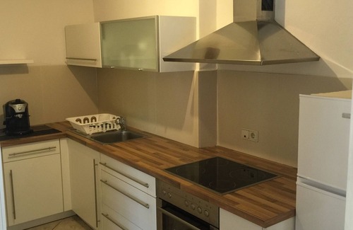Lajen Apartment | Central Apartment Hintertrojer: Free WiFi & Great Dining
