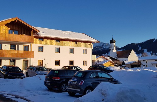 Halblech Apartment | Guest Rated: Apartment Hipp No. 2 with Mountain Views