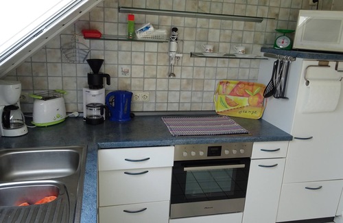 Bergenhausen Apartment | Top-Rated Apartment House Monika with Family-Friendly Amenities