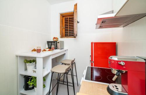 Rozat Apartment | Serene Apartment House of Artichoke with Sea View in Dubrovnik