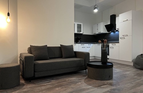 Sassnitz Apartment | Pet-Friendly Apartment "Sassnitz – Zum Stadthafen" with Spa