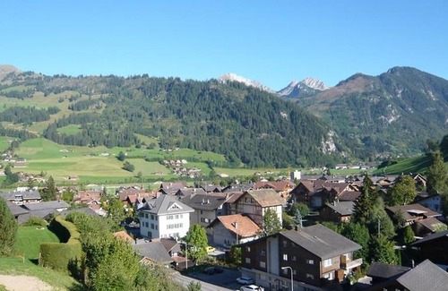 Zweisimmen Apartment | Family-Friendly Apartment Hübeli - Bond with Great Reviews