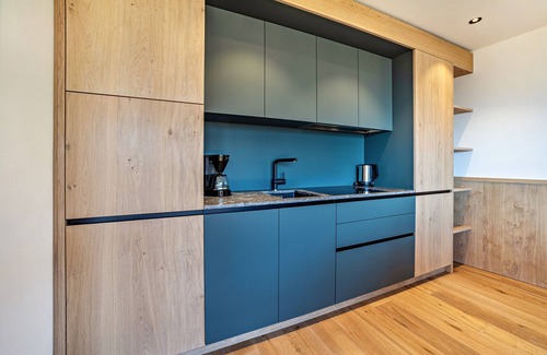 Caines Apartment | Scenic 'Huetterhof Langes' with Mountain Views & Private Terrace