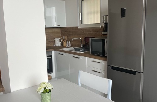 Pietranera House | Experience Coastal Bliss in a Detached First-Floor Apartment