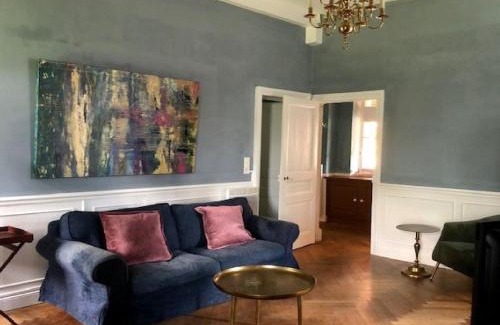 Serrieres-en-Chautagne House | Relaxing Apartment in Serrieres en Chautagne with Pool