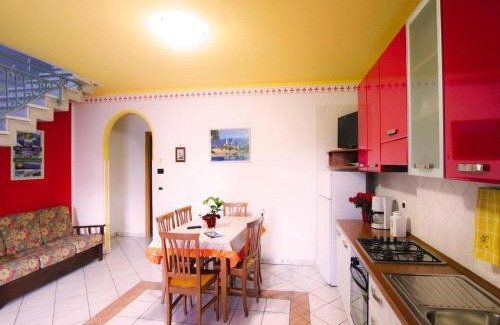 Marina di Ascea Apartment | Relaxing Apartment in Ascea with Garden & Family Amenities