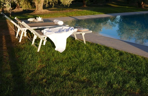 Colle di Val d'Elsa Villa | Ideal Villa Apartment with Pool, WIFI & Panoramic Views