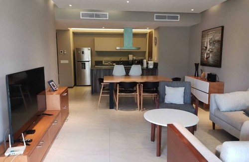 Puente del Mar Apartment | Beautiful Acapulco Diamante Apartment with Private Beach Access