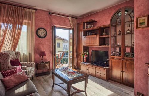 Morosolo Apartment | Guest Rated: Apartment Il Castello with Family-Friendly Amenities