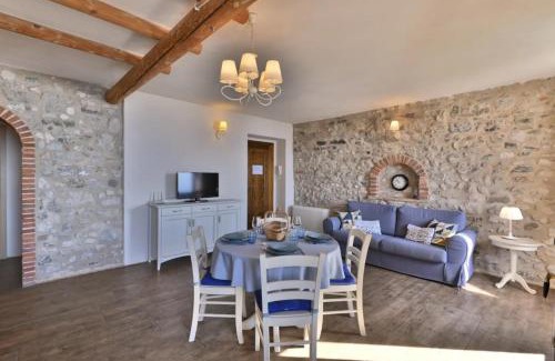 Oldesio Apartment | Pet-Friendly Retreat at Apartment Il Melo with Kitchen Access