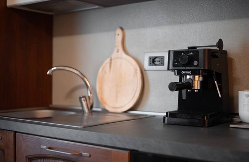 Semproniano Apartment | Apartment 'Il Rifugio Illuminato - Morellino' with Shared Garden, Wi-Fi and Air Conditioning
