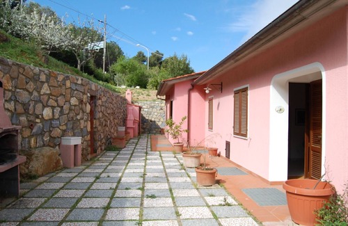 Capoliveri Apartment | Guest Rated: 9.8 Apartment - "IL TRIANO" with Spa & Kitchen