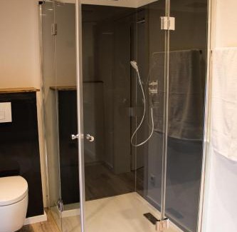 Frommern Apartment | Pet-Friendly Apartment im alten Fronhof – Guest Rated 9.9