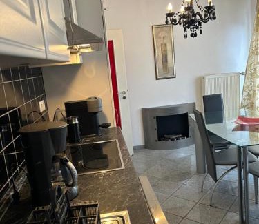 Rath Apartment | Cozy Apartment in Northern Düsseldorf for Your Getaway