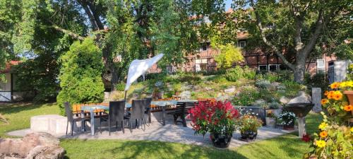Erfurt Apartment | Cozy Apartment in Nature with Easy City Access