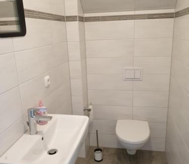 Neustrelitz Apartment | Prime Apartment in the Heart of Neustrelitz - Rated 9.1/10