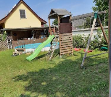 Bestensee Villa | Cozy Apartment by Lake and Forest with Large Garden Retreat