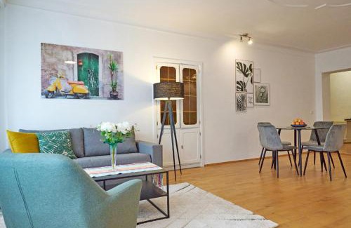 Ried im Innkreis Apartment | Prime Apartment in Ried im Innkreis with Hot Tub Access