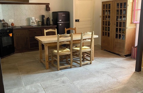 La Tour-Sur-Orb Apartment | Experience History at Chateau de Boussagues Apartment