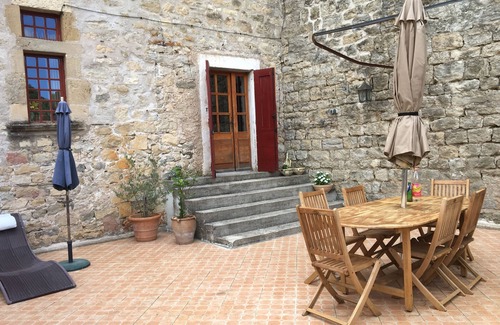 La Tour-Sur-Orb Apartment | Experience History at Chateau de Boussagues Apartment