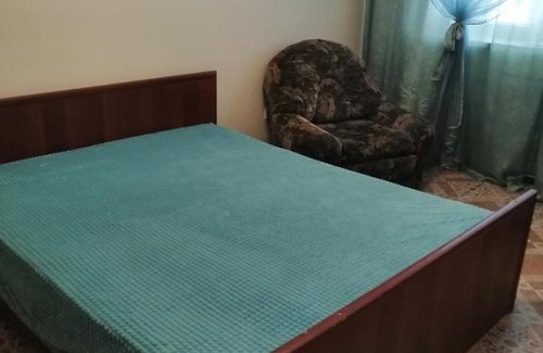 Nefteyugansk Apartment | Budget-Friendly Apartment in 14 Microdistrict with Amenities