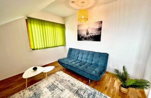 Tragwein Apartment | Cozy Apartment in a Family-Friendly Neighborhood