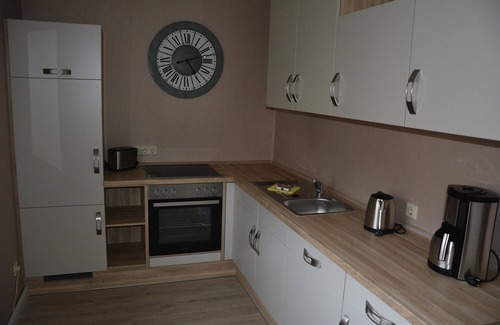 Bad Zwischenahn Apartment | Peaceful Apartment Steps from Bad Zwischenahner Meer