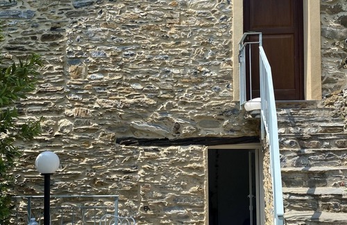 Ubaghetta Costa House | Apartment in a quiet rustico close to the beaches