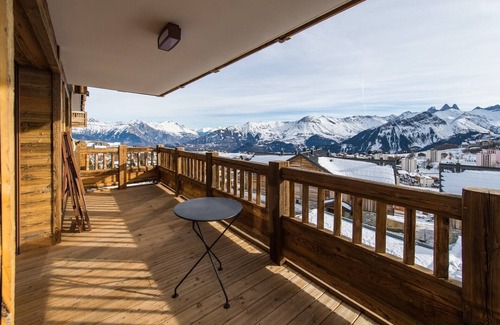 La Toussuire Apartment | Welcome to Your Ideal Ski Retreat: Sleeps 6, Pet Friendly
