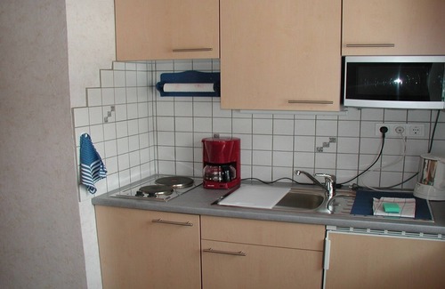Pfarrwerfen Apartment | Cozy Apartment Near Tennengebirge with Pool & Breakfast