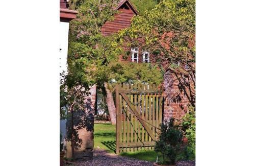 Altenbeken House | Cozy Apartment Surrounded by Nature at Lake Faak