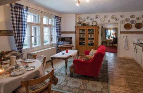 Altenbeken House | Cozy Apartment Surrounded by Nature at Lake Faak