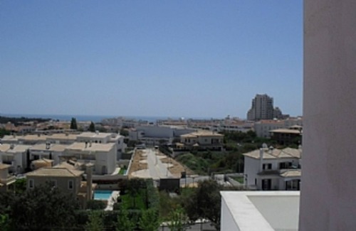 Montechoro Apartment | Discover a Cozy Apartment in Albufeira with Pool Access
