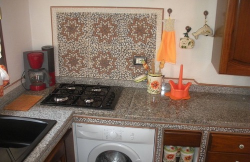 Rio nell'Elba Apartment | Guest Rated 10/10: Cozy Apartment in Orange Villa