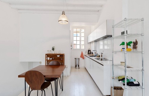 Avignon City Centre Apartment | Charming Holiday Home in Avignon Near City Centre