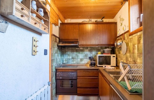 Bad Kleinkirchheim Apartment | Cozy Apartment in Bad Kleinkirchheim Ski Resort with Breakfast