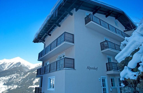 Bad Gastein Apartment | Apartment in Bad Gastein near Ski Slopes