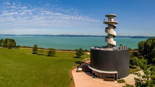 Balatonfoldvar Apartment | Cozy Apartment in Balatonföldvar for Family Getaways